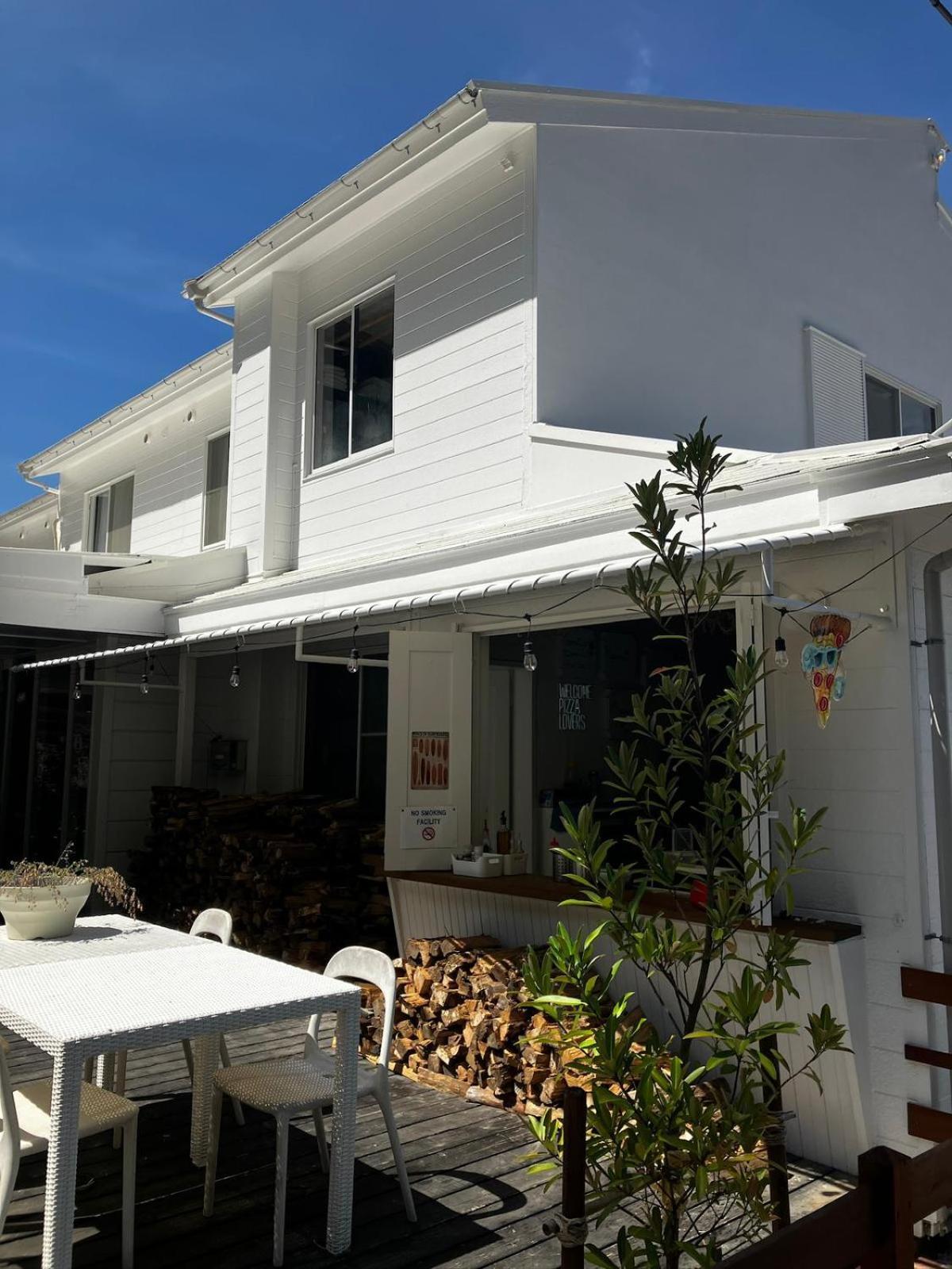 The Surf Lodge White Beach Shimoda  Εξωτερικό φωτογραφία