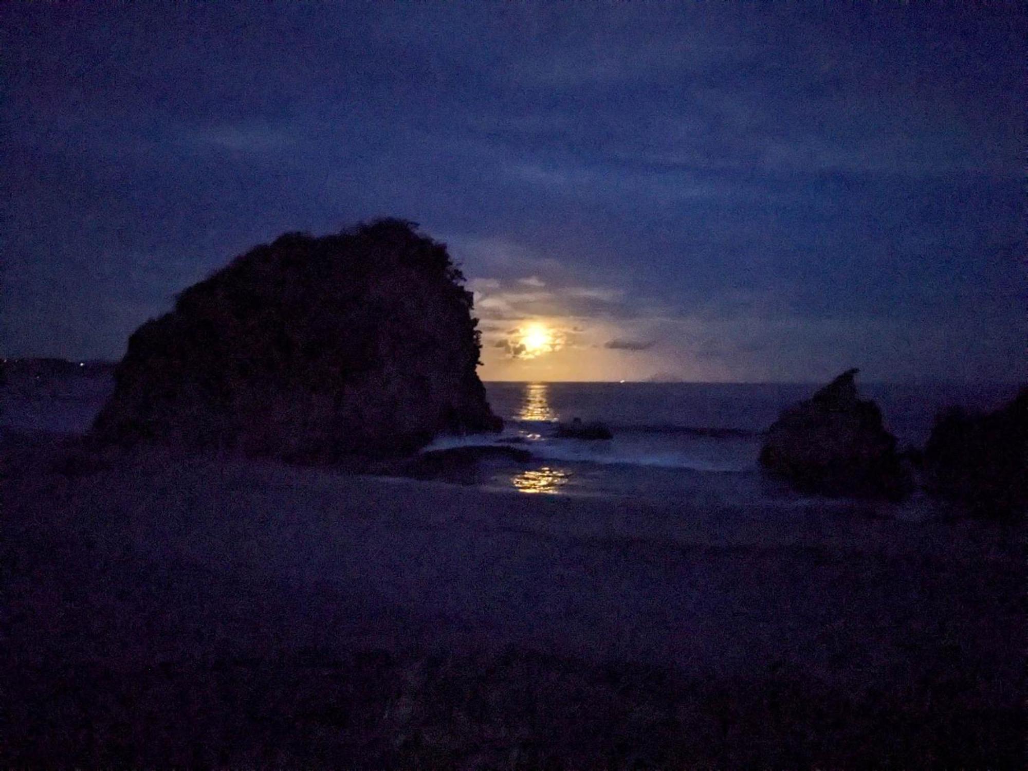 The Surf Lodge White Beach Shimoda  Εξωτερικό φωτογραφία